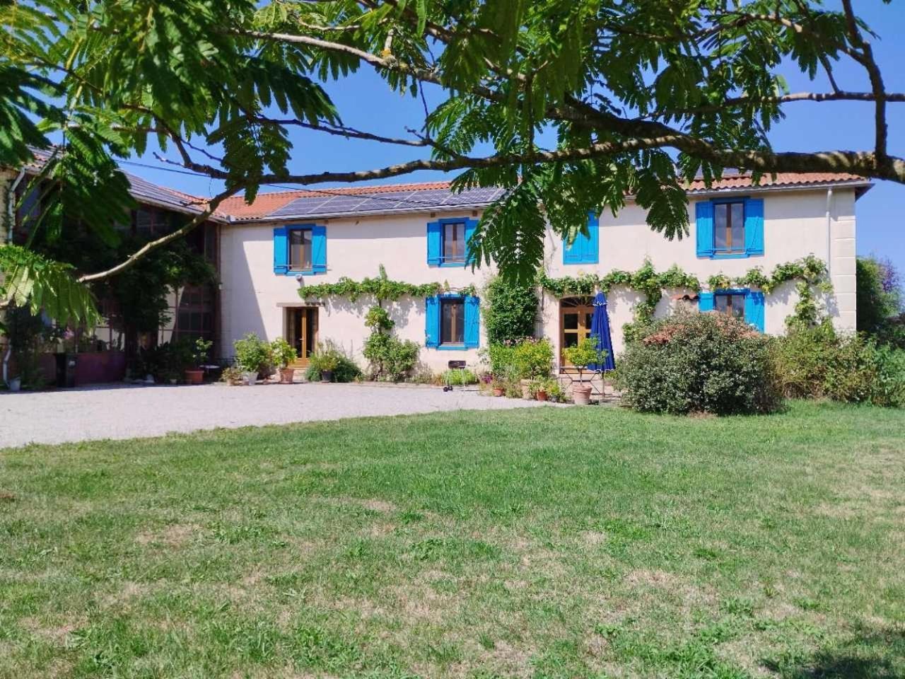 Gîte Périssé Libaros Exterior foto